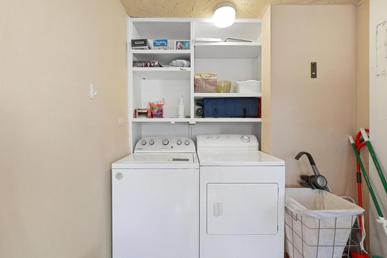 Garden City House With Hot Tub Colorado Springs Ngoại thất bức ảnh