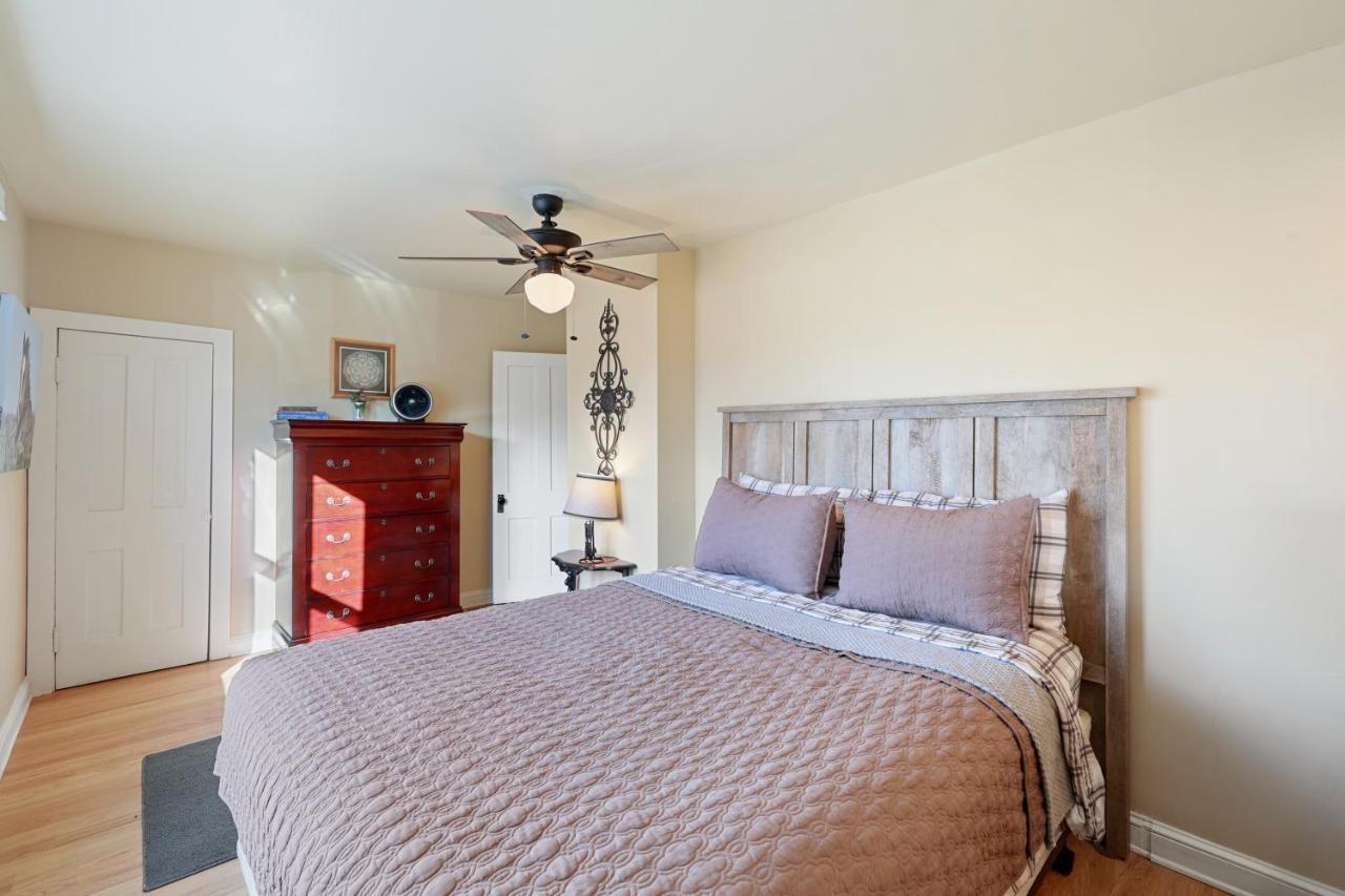 Garden City House With Hot Tub Colorado Springs Ngoại thất bức ảnh